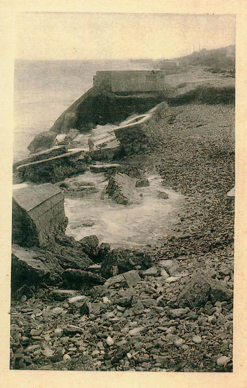 La plage de Ver-sur-Mer après le débarquement